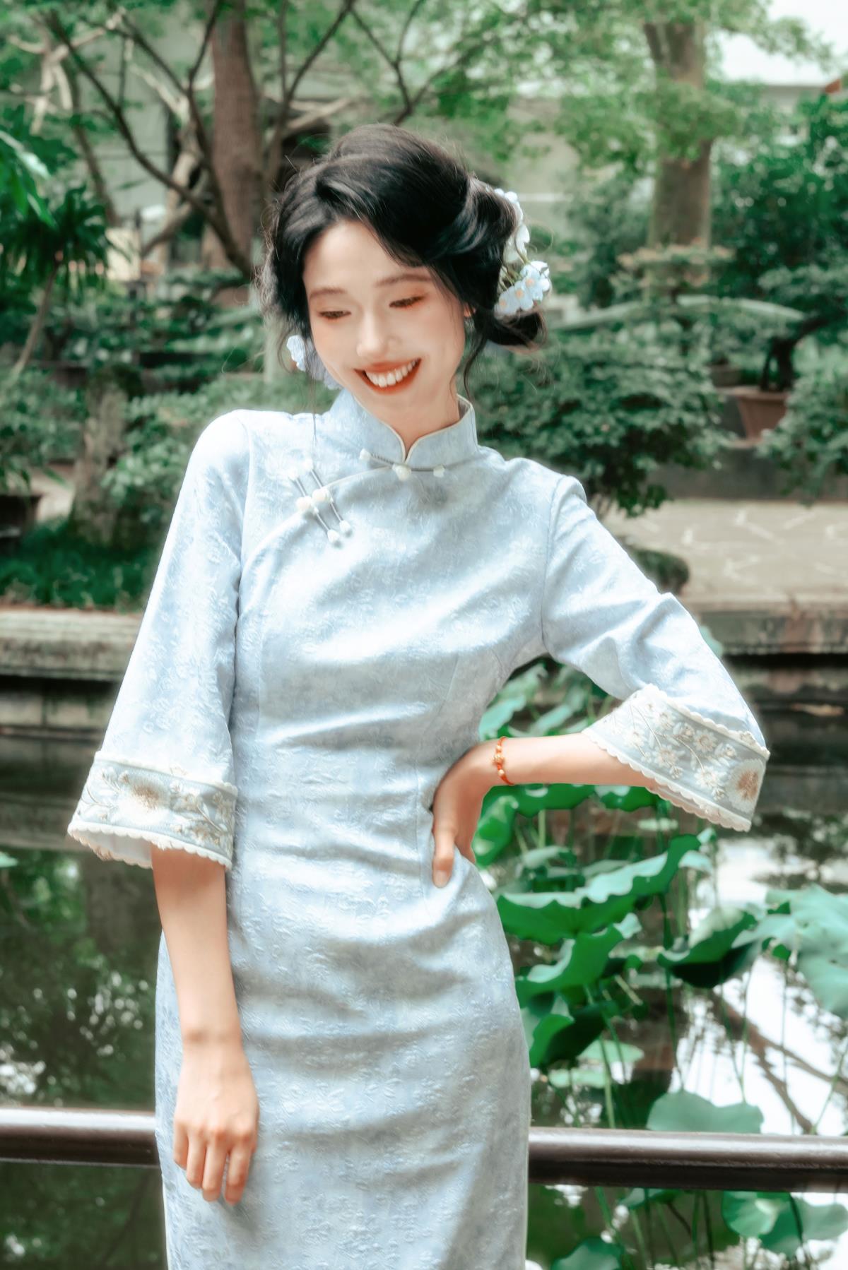 你笑起来像太阳 --艺语图