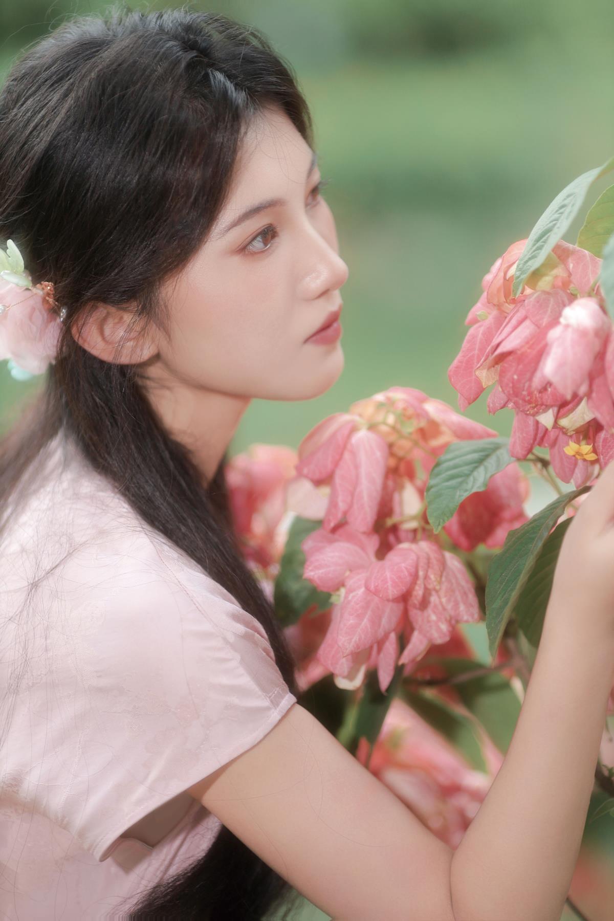 淡极生艳原来说的是这种感觉 - 摄影：八月树 - 模特：禾里雪-艺语图