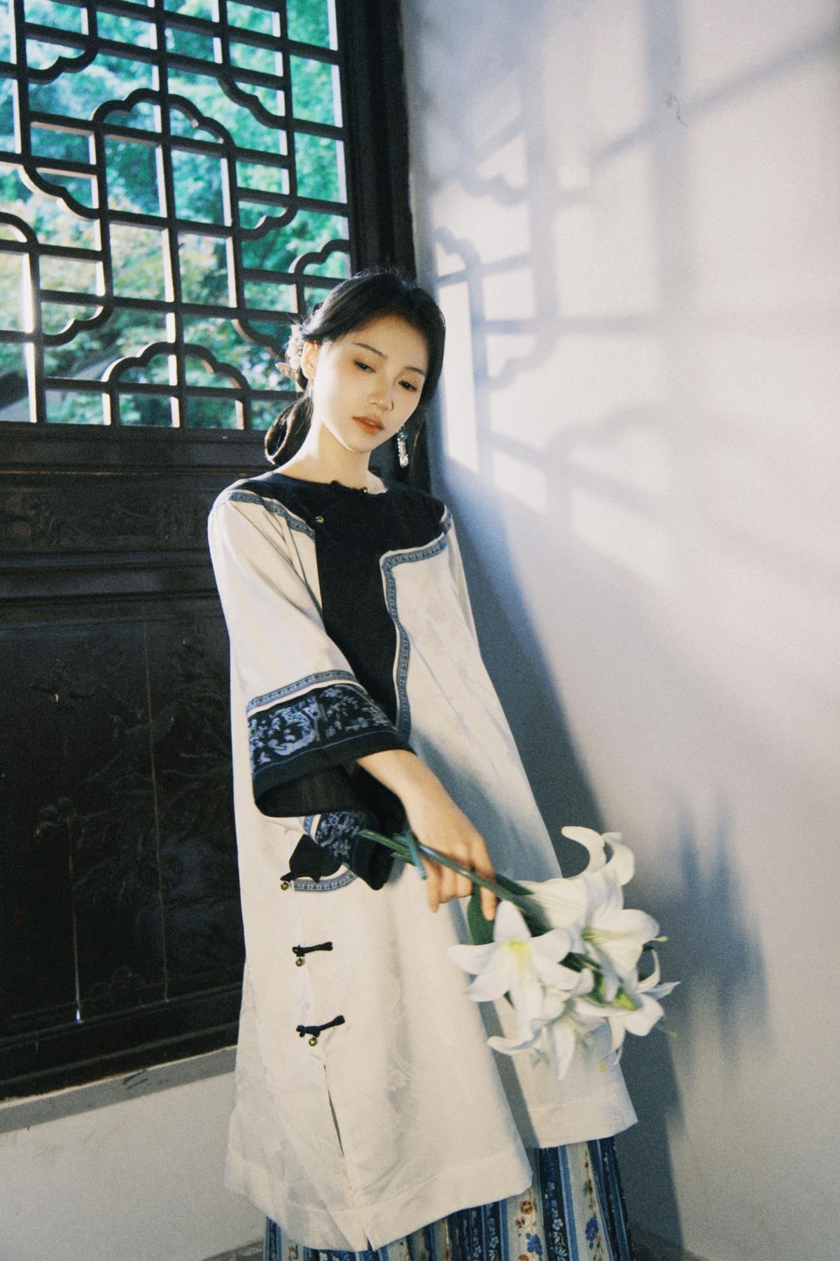 锁清秋 - 摄影：甜汐 - 模特：珠珠-艺语图