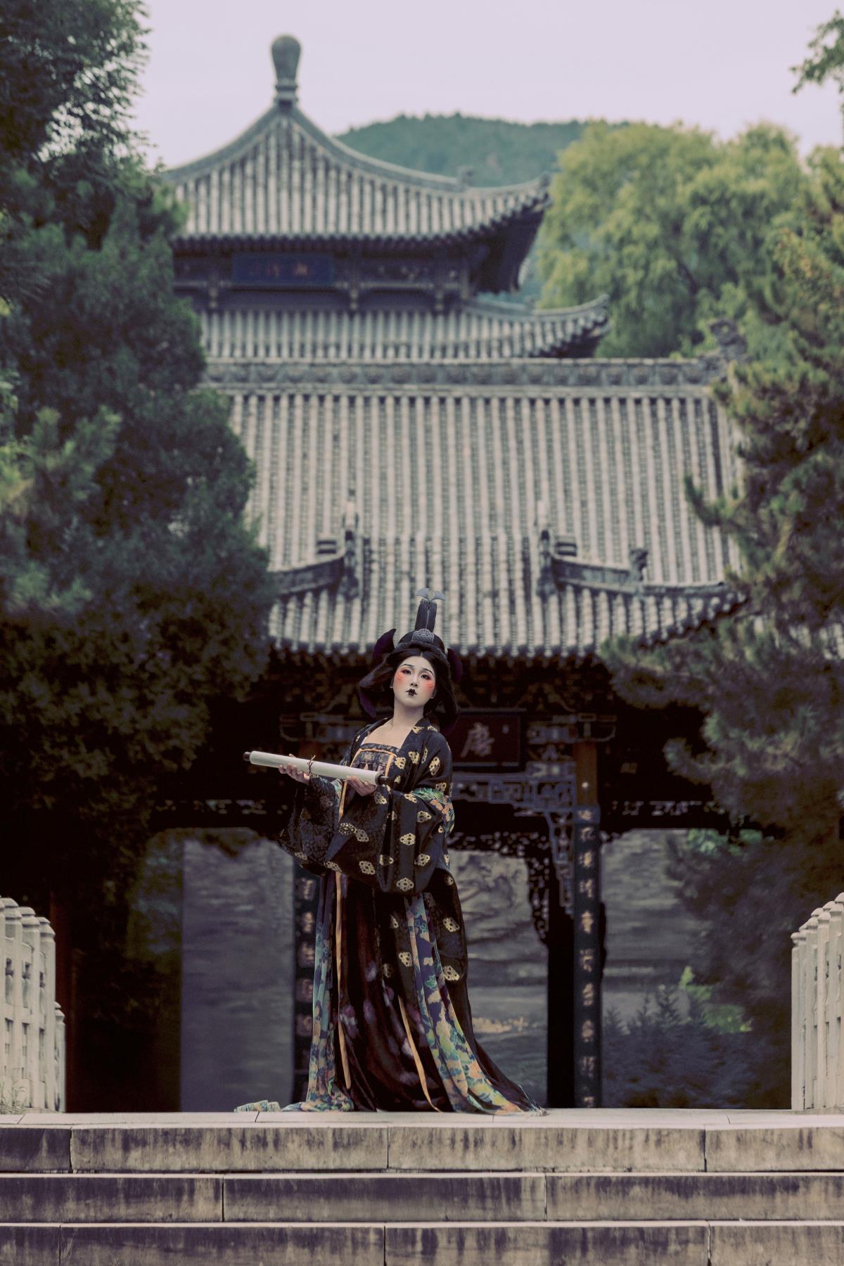 晚唐·太和险妆 – 摄影：若寒Rock – 模特：梦梦（我在山西当妆娘）-艺语图