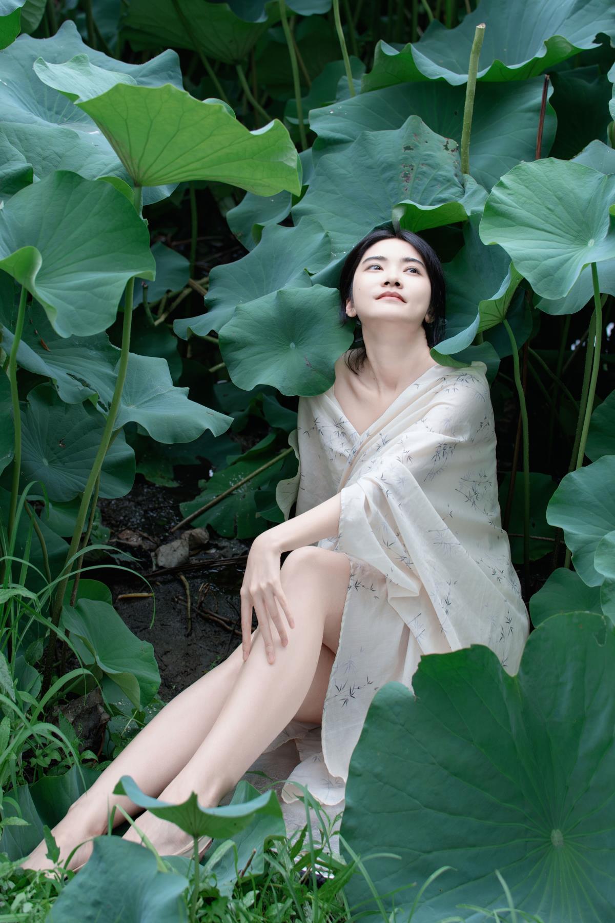 夏荷之殇 – 摄影：摄影师白白 – 模特：Sandra-艺语图