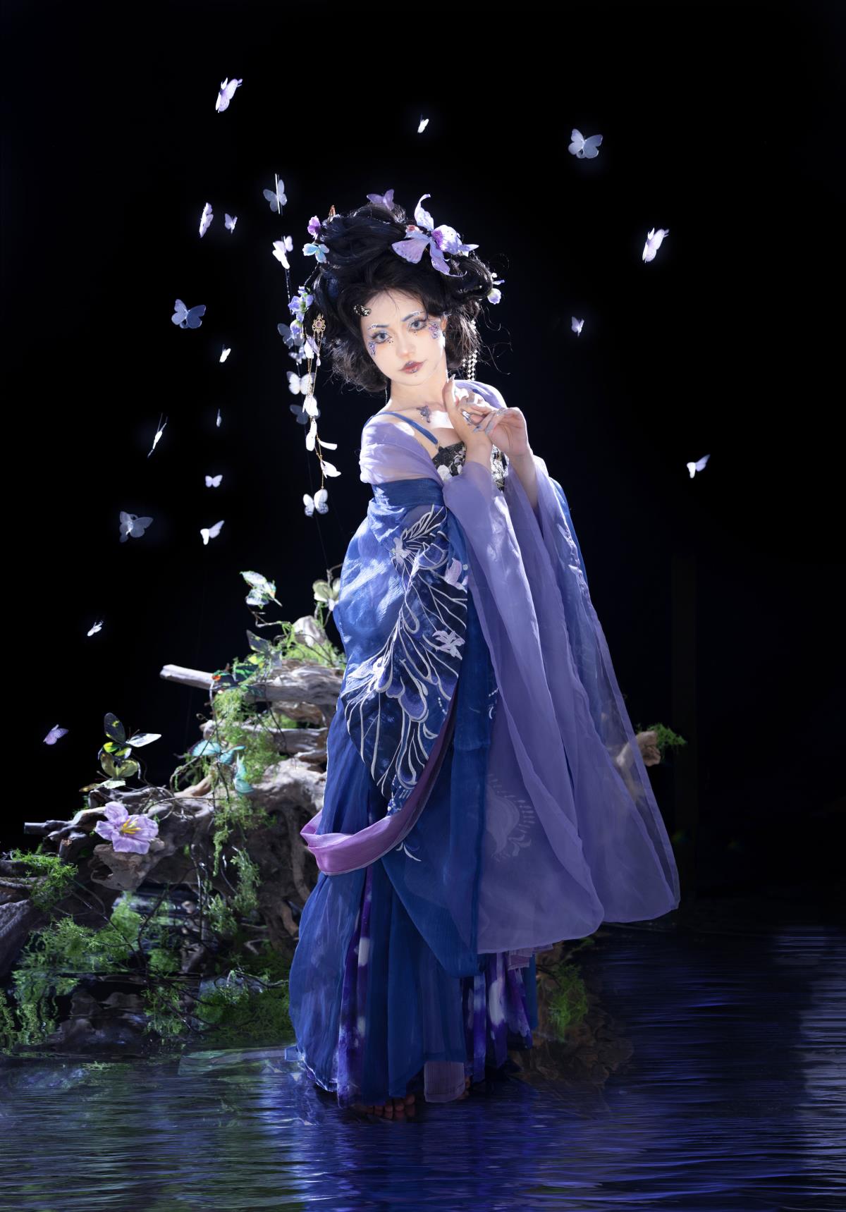 闪蝶 – 摄影：草莓兔 – 模特：月月儿欲试-艺语图