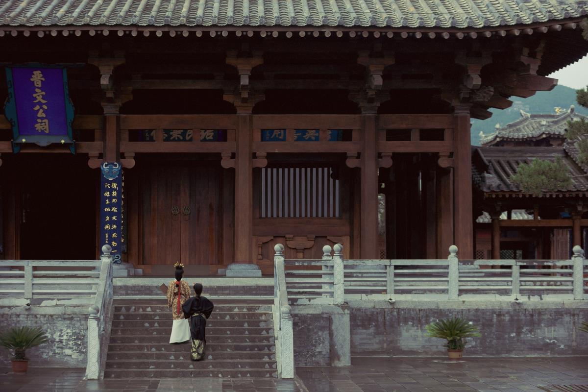 解忧公主与冯嫽 – 摄影：若寒Rock – 模特：无语珩-艺语图