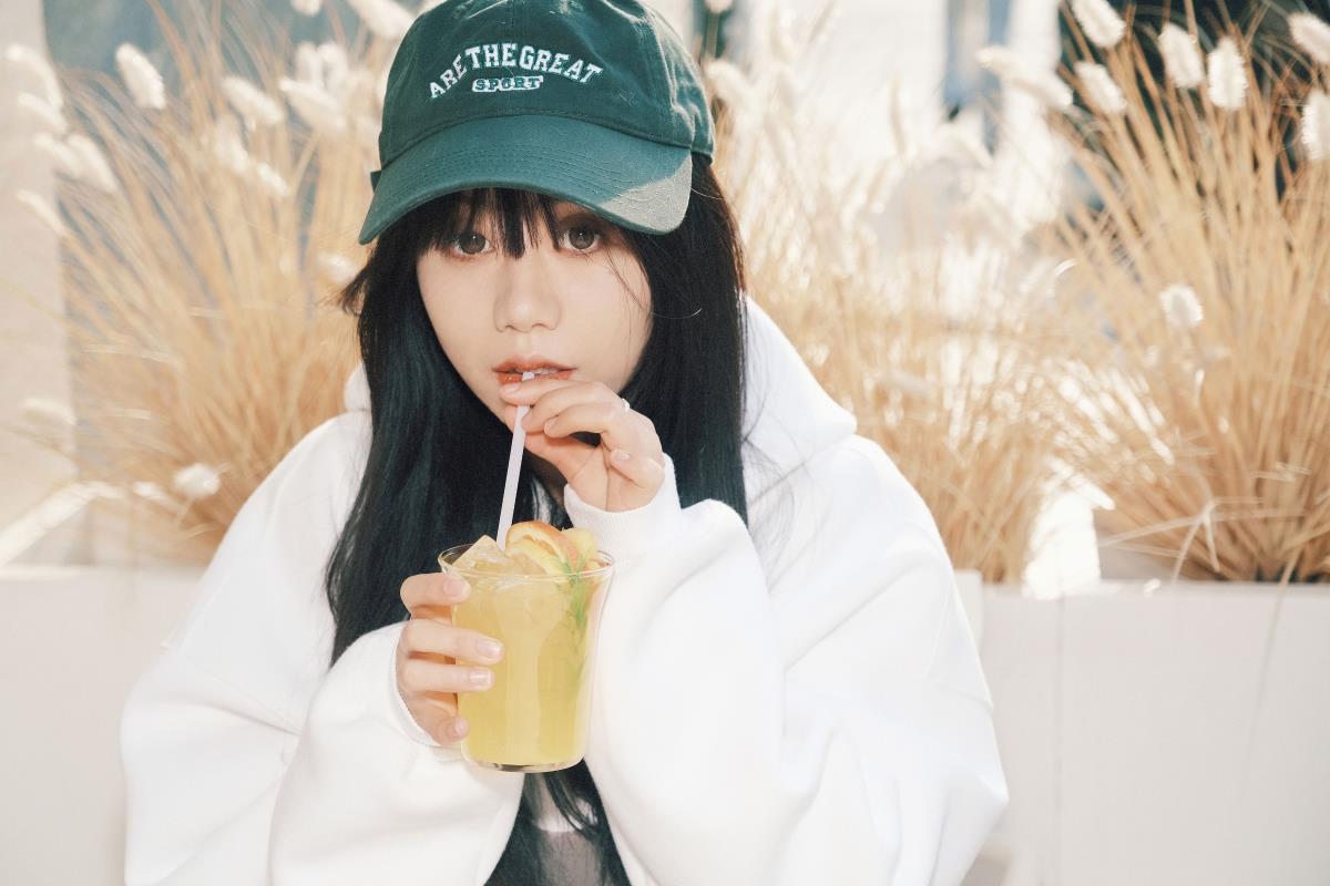 等你下课 – 摄影：溜花梨 – 模特：祝勺子-艺语图