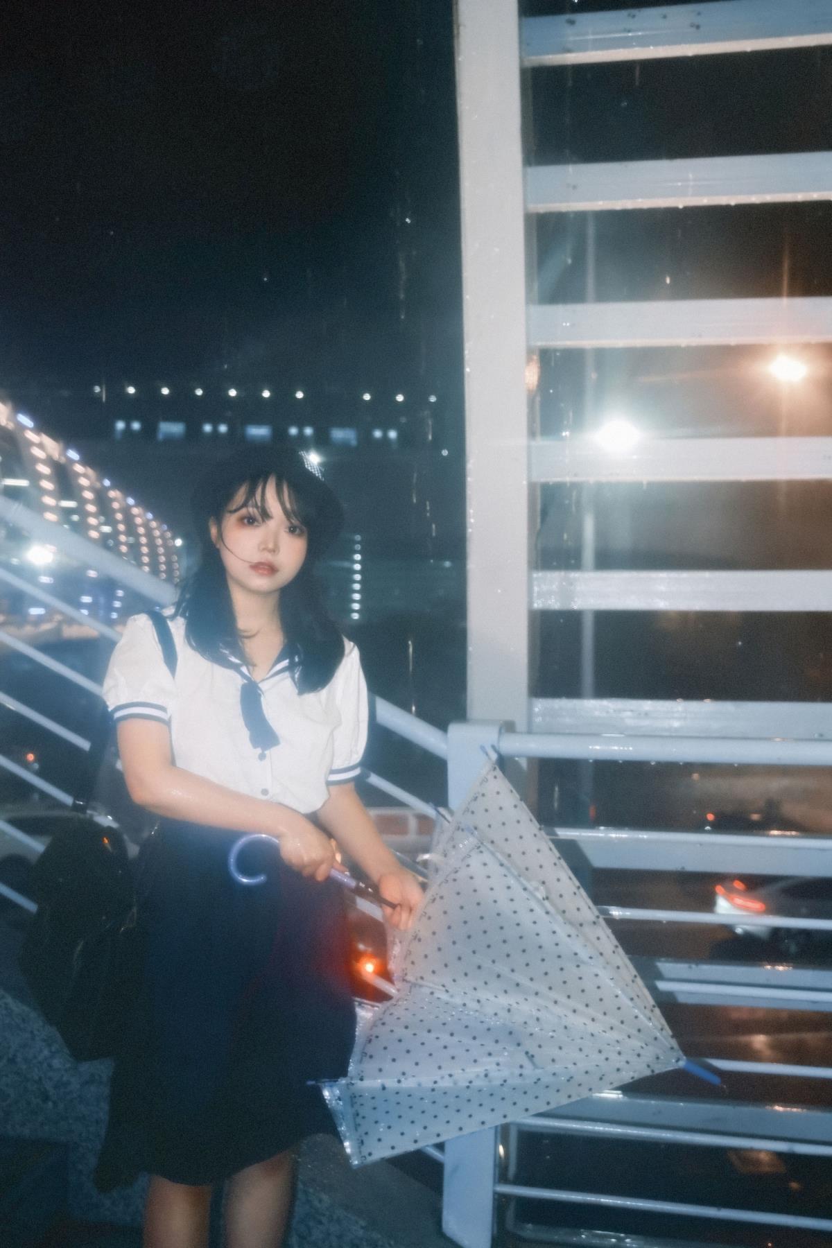 雨天 – 摄影：溜花梨 – 模特：贝贝不睡觉-艺语图