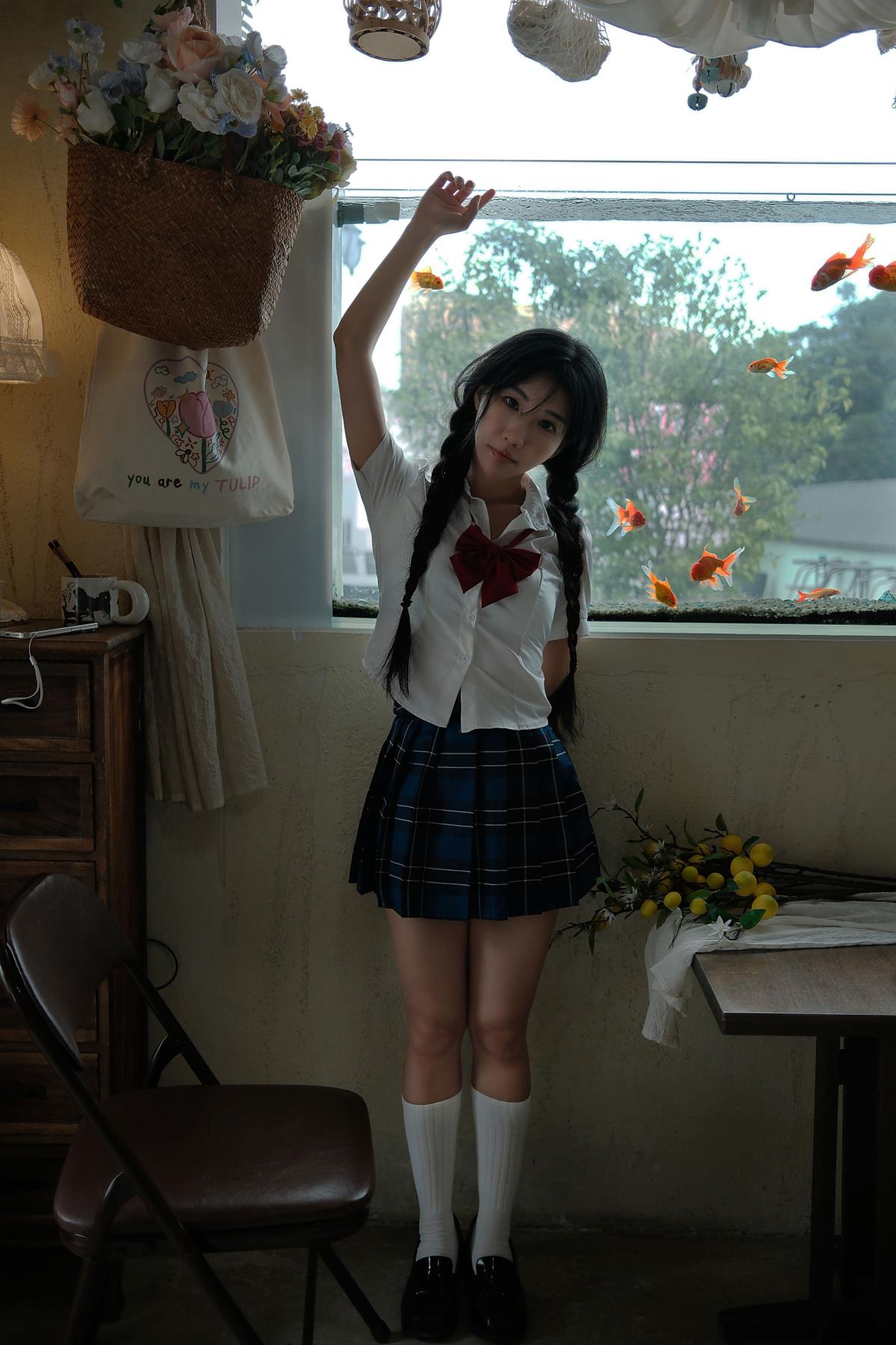 方寸之间 – 摄影：周忠孜忆 – 模特：野生模特园子-艺语图