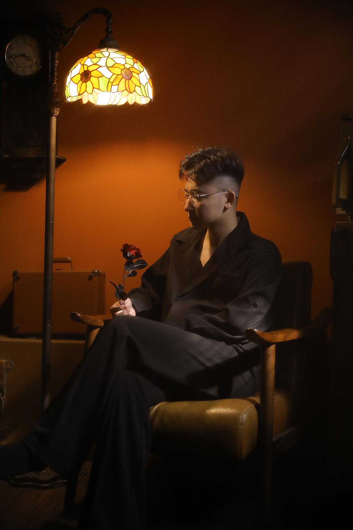 玫瑰溺于黑夜 - 摄影：周忠孜忆 - 模特：娄格拉底-艺语图