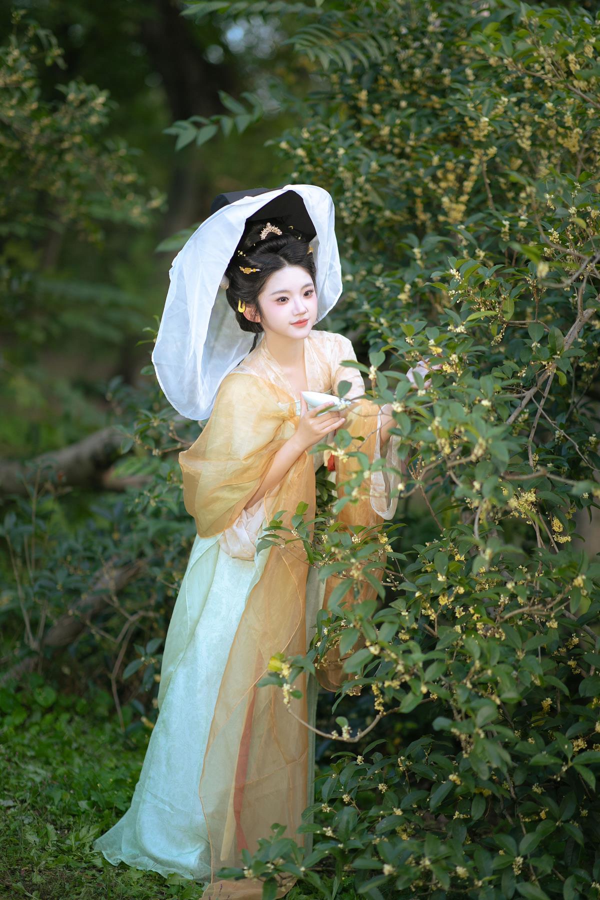 几度秋意浓，最是桂花香。 - 摄影：珍珠圆子 - 模特：熊猫牙-艺语图