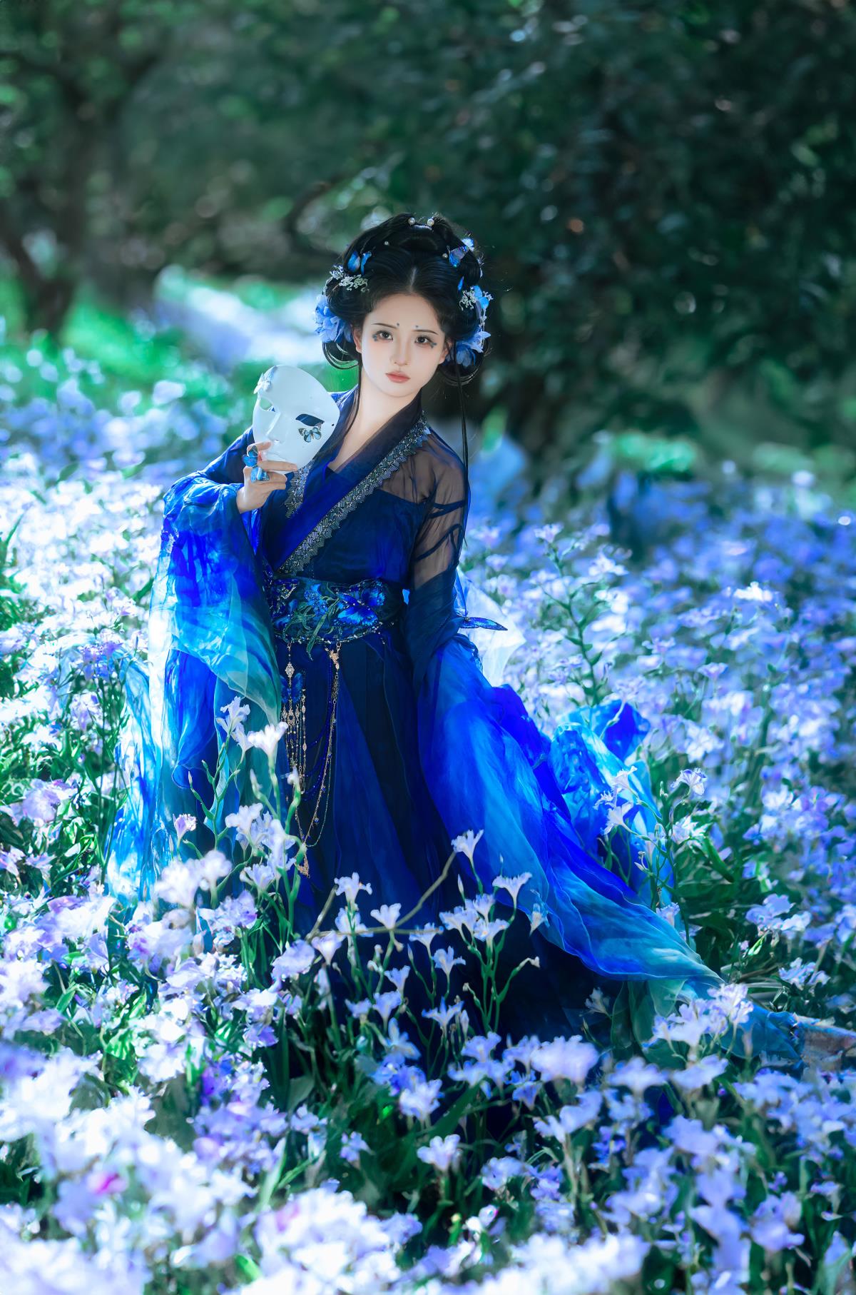 蓝尾蝶 - 摄影：开夜车的猫- - 模特：烟烟-艺语图