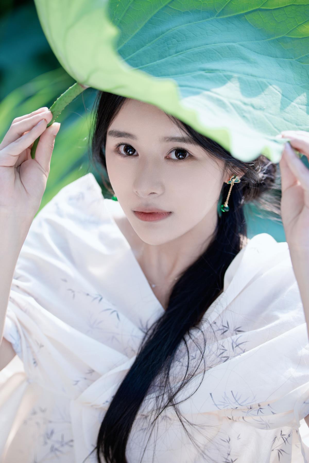 荷塘清风 --艺语图