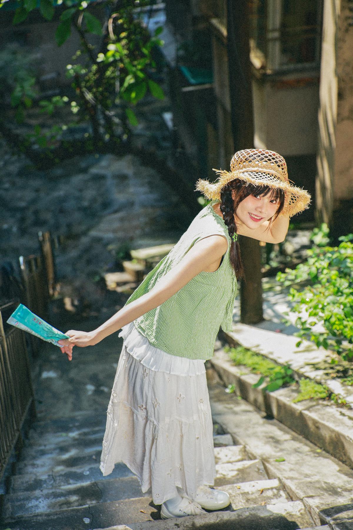 好喜欢日系街道带来的松弛感 - 摄影：八月树 - 模特：hello2k-艺语图